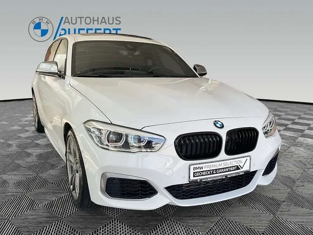 Gebraucht BMW M135 Performance 326 PS (239 kW) 2016 Alpinweiss uni Kleinwagen
