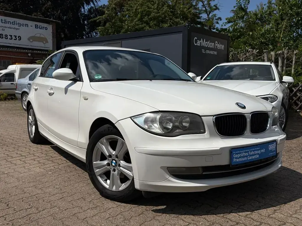 Gebraucht BMW 116 Advantage 122 PS (89 kW) 2008 Weiß Kleinwagen
