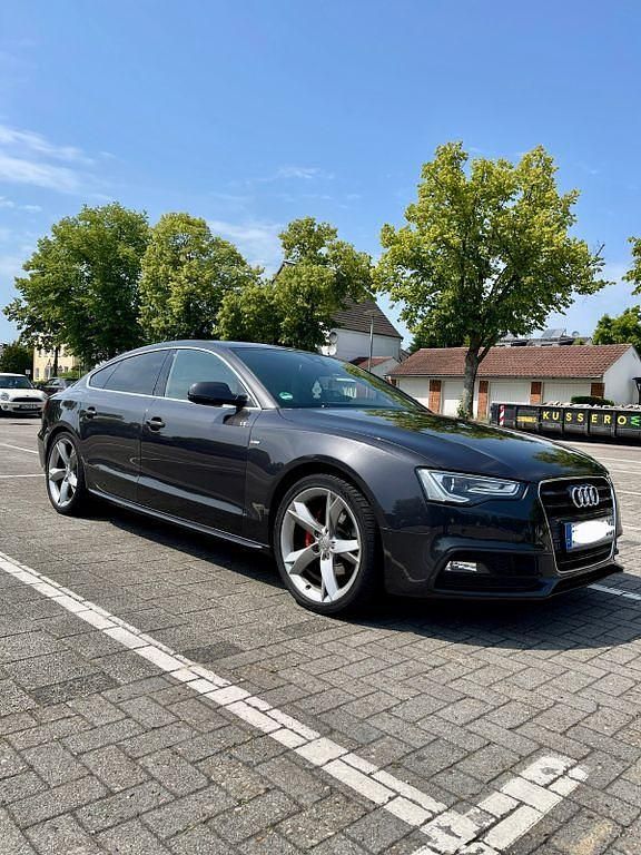 Gebraucht Audi A5 Sportback Sport 204 PS (150 kW) 2014 Schwarz Kleinwagen