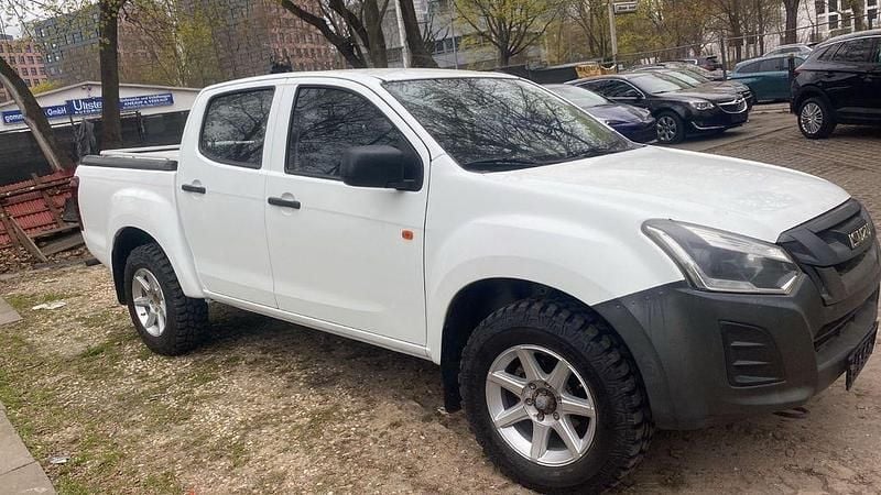 Second-hand Isuzu D-Max 163 CP (119 kW) 2019 Alb SUV