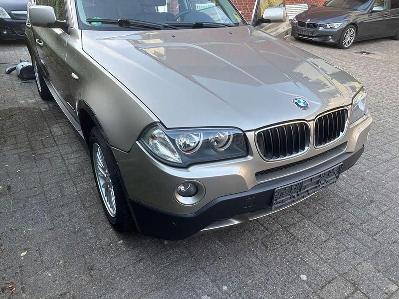 Beige Gebraucht 2009 BMW X3 SUV | 4.000 € (Superpreis) - Bild 1/4