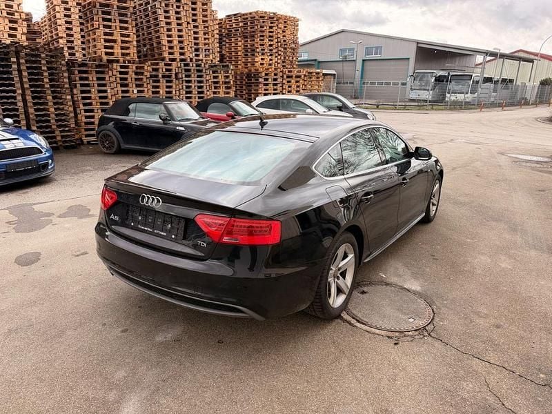 Gebraucht Audi A5 Sportback Business 150 PS (110 kW) 2016 Schwarz Kleinwagen