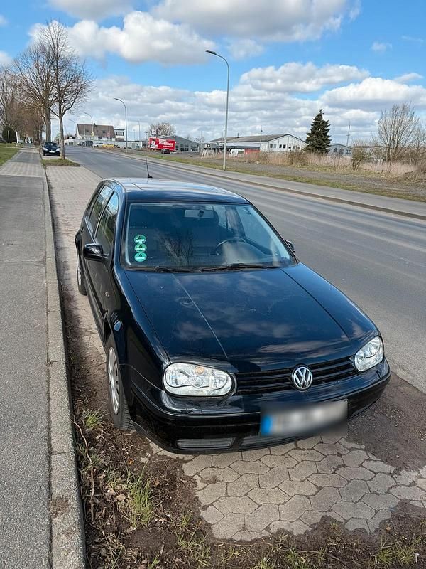 Gebraucht VW Golf IV 2001 Schwarz Kleinwagen