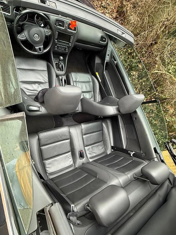 Gebraucht VW Golf Cabriolet 170 PS (125 kW) 2012 Schwarz Cabrio