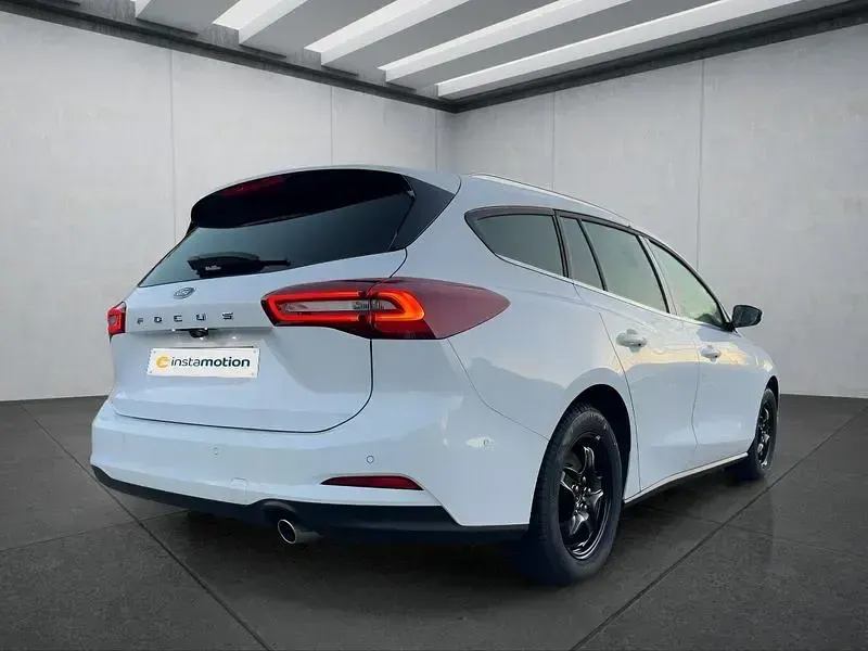 Neu Ford Focus Titanium 155 PS (114 kW) 2025 Weiß Kombi