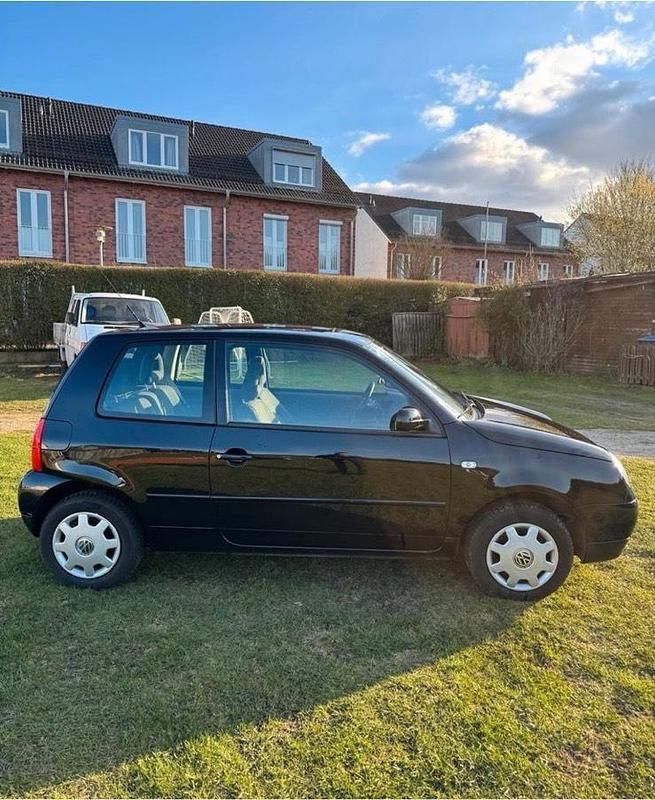 Gebraucht VW Lupo 60 PS (44 kW) 2002 Schwarz Kleinwagen