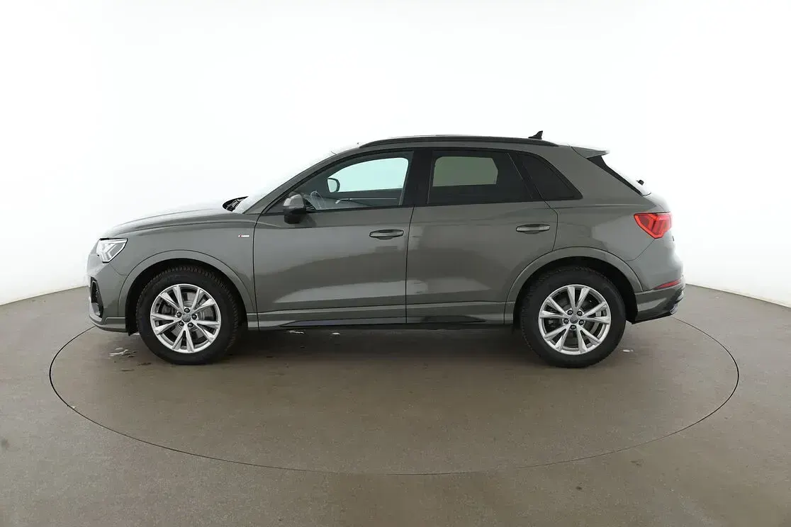 Gebraucht Audi Q3 S-Line 190 PS (139 kW) 2019 Grau SUV