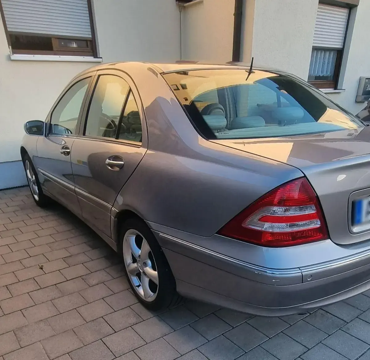 Gebraucht Mercedes C240 Elegance 170 PS (125 kW) 2004 Grau Limousine