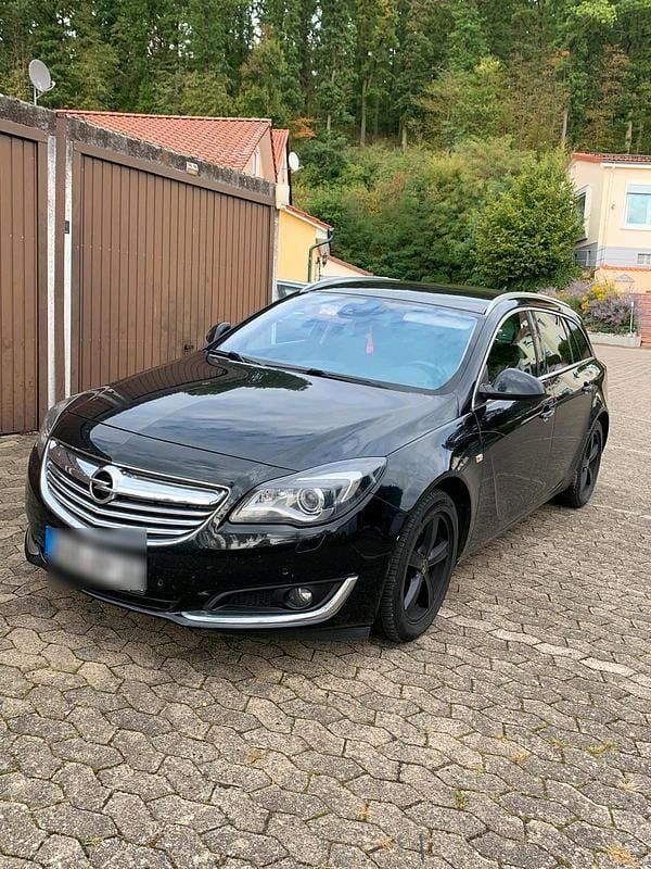 Schwarz Gebraucht 2013 Opel Insignia Kombi | 4.699 € (Guter Preis) - Bild 1/4