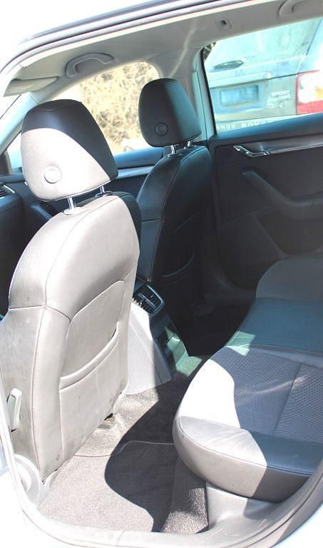 Gebraucht Skoda Octavia Style 150 PS (110 kW) 2019 Weiß Kombi