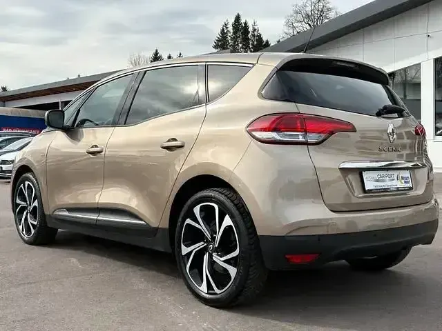 Gebraucht Renault Scénic III Bose Edition 132 PS (97 kW) 2017 Beige Van / Kleinbus