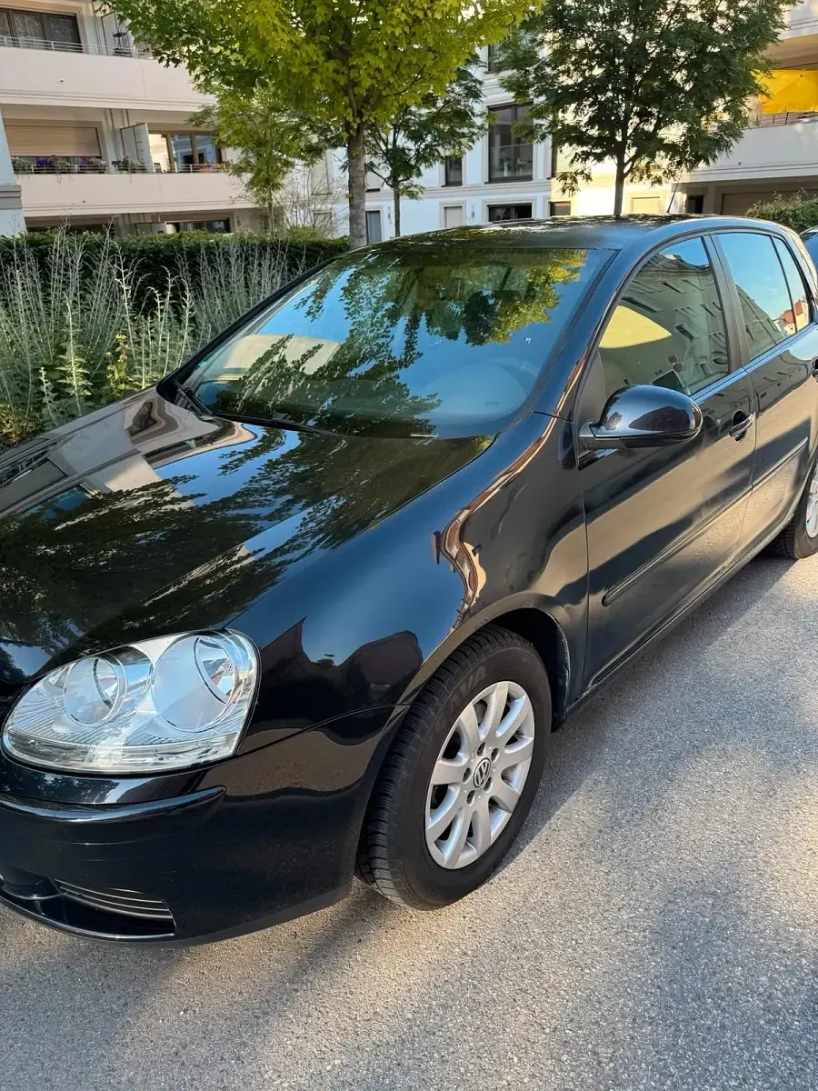 Gebraucht VW Golf V 102 PS (75 kW) 2006 Schwarz Kleinwagen