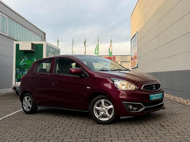 Gebraucht Mitsubishi Space Star Edition 71 PS (52 kW) 2018 Rot Kleinwagen