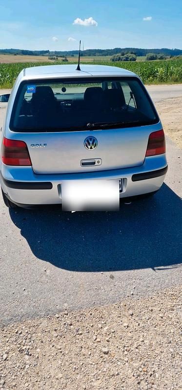 Gebraucht VW Golf IV 75 PS (55 kW) 2001 Silber Limousine