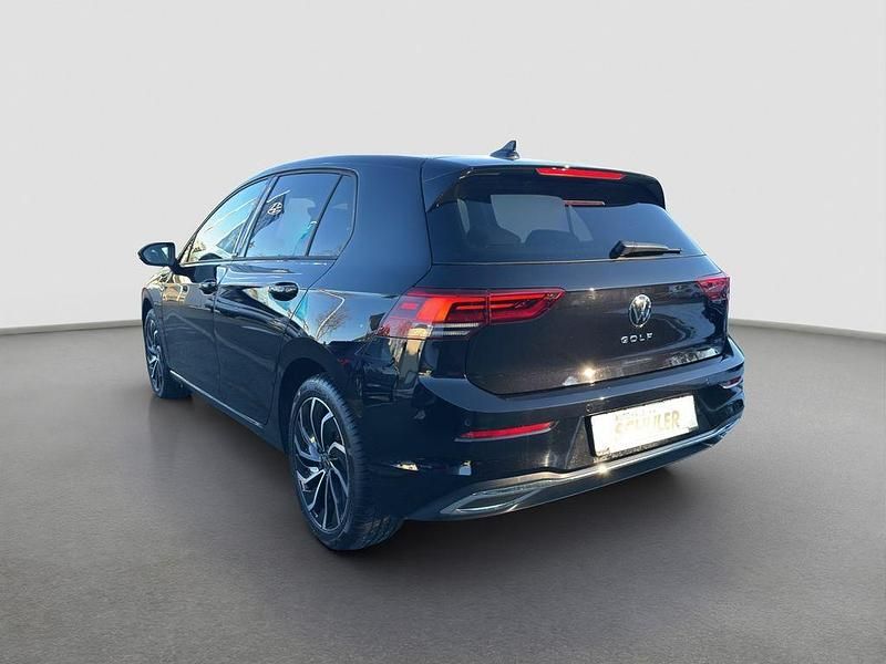 Gebraucht VW Golf VIII Move 150 PS (110 kW) 2024 Schwarz Limousine