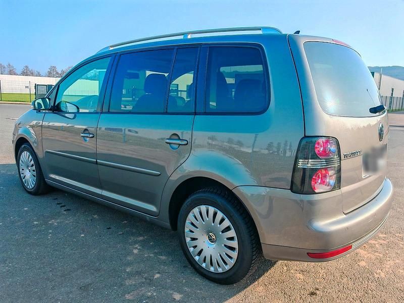 Gebraucht VW Touran 170 PS (125 kW) 2008 Grau Van / Kleinbus