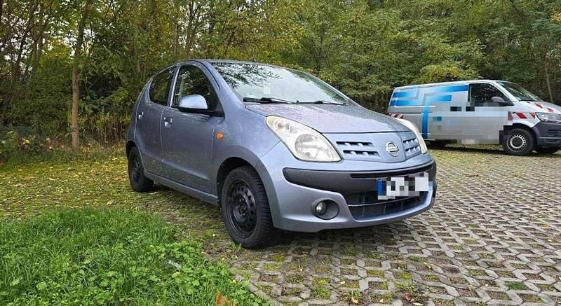 Gebraucht Nissan Pixo 68 PS (50 kW) 2011 Blau Kleinwagen