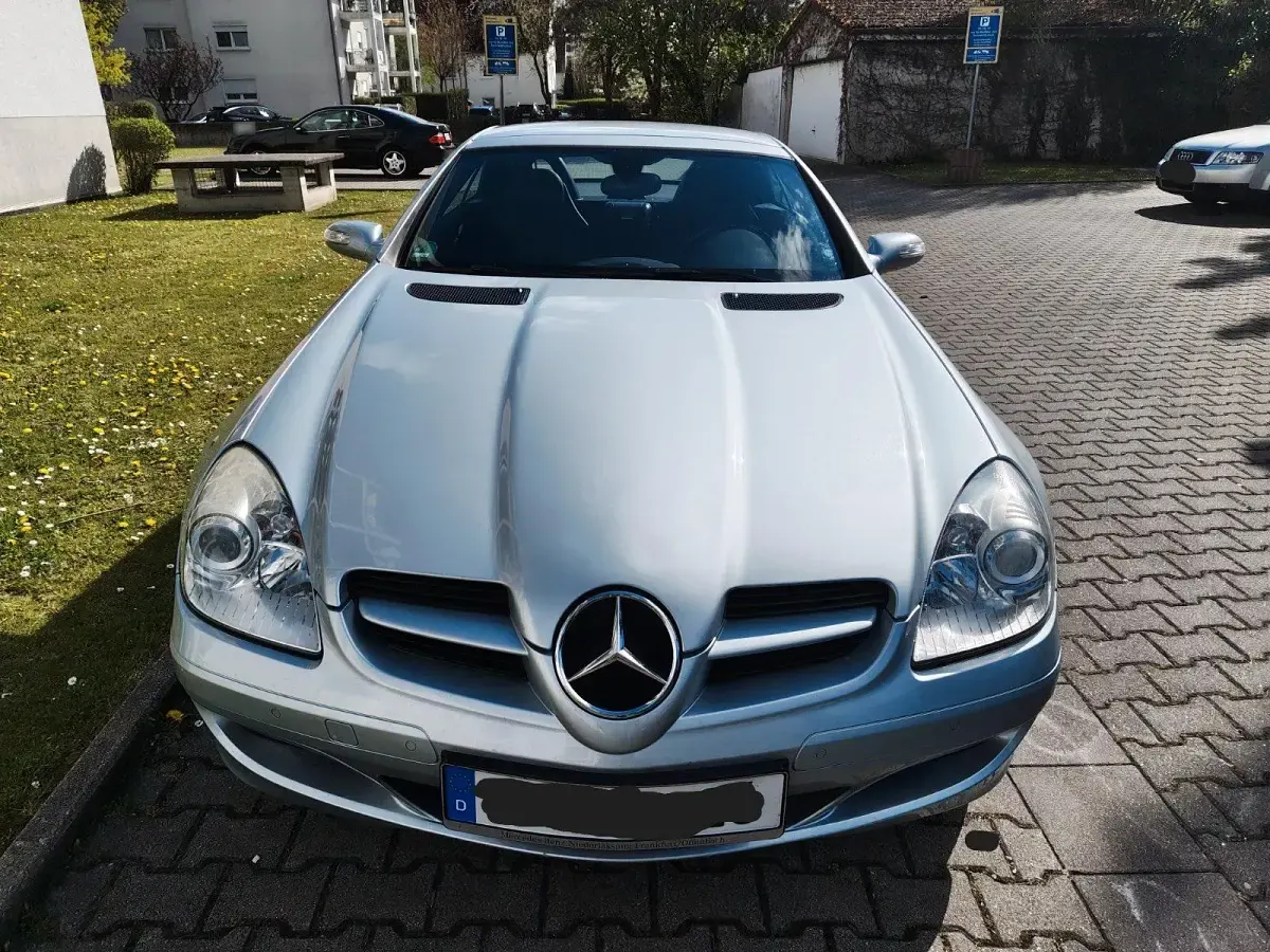 Gebraucht Mercedes SLK350 272 PS (200 kW) 2004 Silber Cabrio