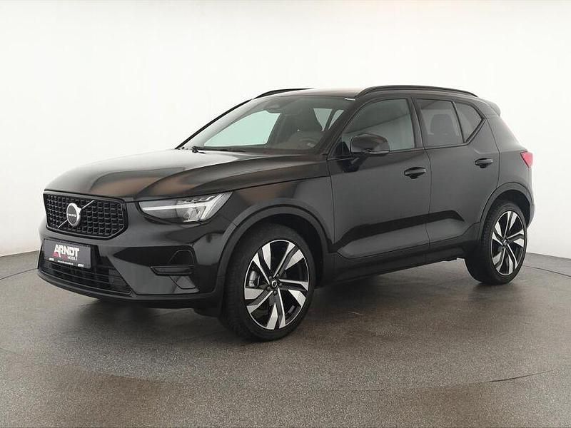 Gebraucht Volvo XC40 Plus 197 PS (144 kW) 2023 Onyx black SUV