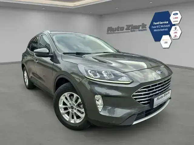 Gebraucht Ford Kuga Titanium 225 PS (165 kW) 2022 Metallic) (grau SUV