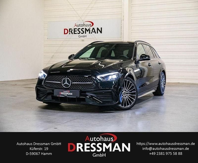Schwarz unilack Gebraucht 2022 Mercedes C200 AMG Kombi | 33.930 € (Etwas zu teuer) - Bild 1/4