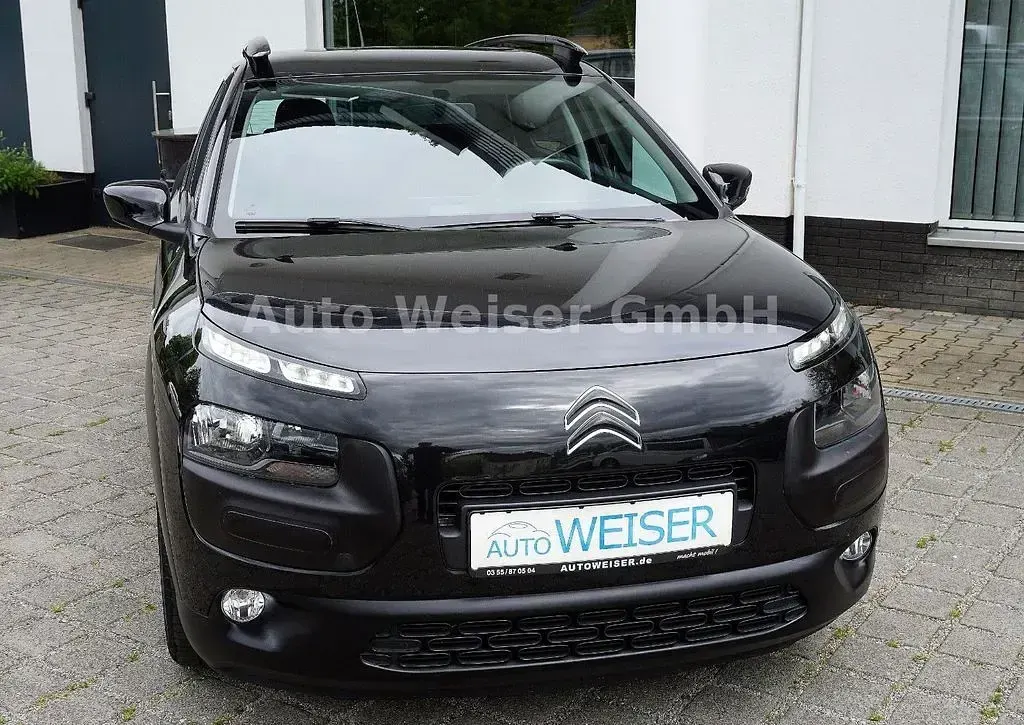 Gebraucht Citroën C4 Feel 99 PS (72 kW) 2017 Schwarz Limousine