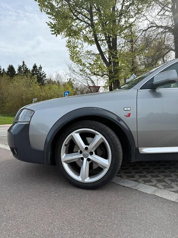 Second-hand Audi A6 180 CP (132 kW) 2000 Gri Break