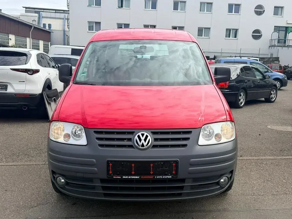 Używany VW Caddy Trendline 125 KM (91 kW) 2016 Niebieski Minivan