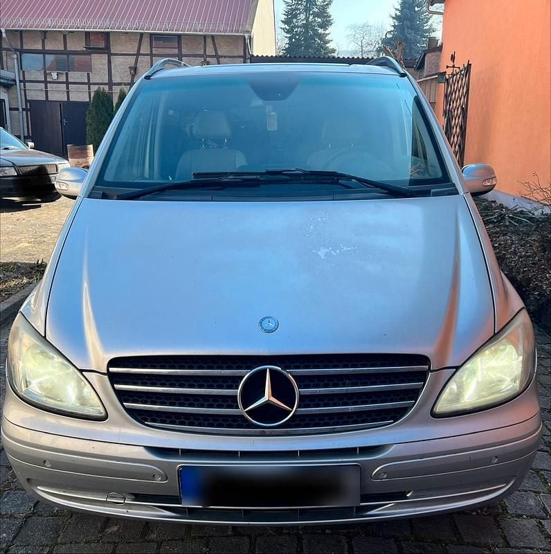 Gebraucht Mercedes Viano 150 PS (110 kW) 2009 Silber Van / Kleinbus