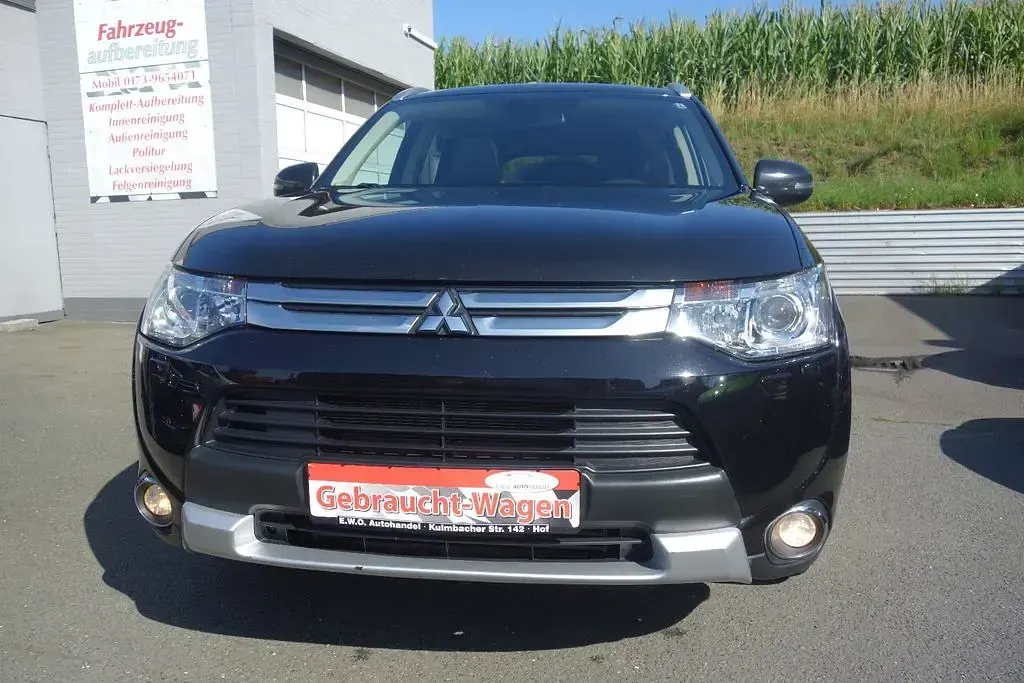 Gebraucht Mitsubishi Outlander Instyle 150 PS (110 kW) 2014 Schwarz SUV