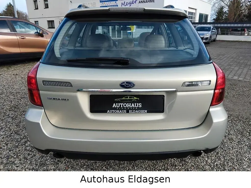 Käytetty Subaru Outback 245 HP (180 kW) 2004 Kulta Farmari