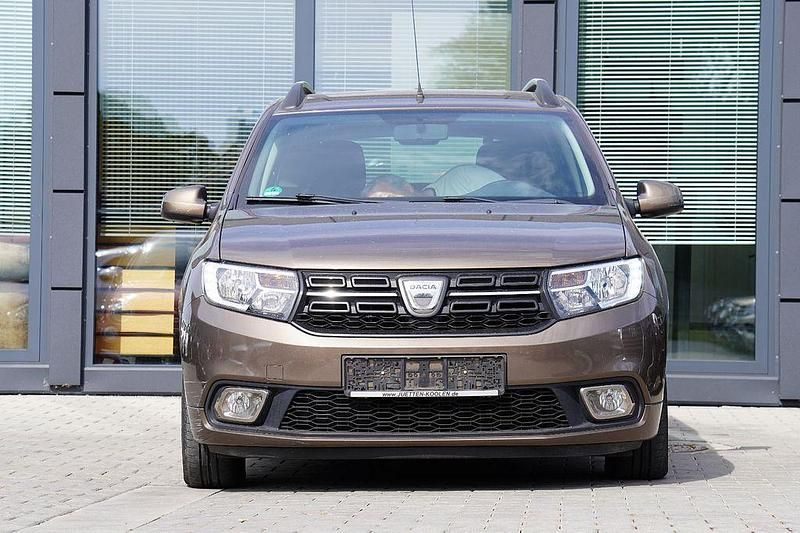 Braun Gebraucht 2020 Dacia Logan MCV Kombi | 8.350 € (Fairer Preis) - Bild 1/4