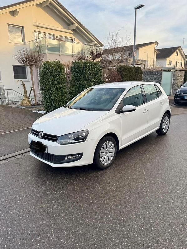 Weiß Gebraucht 2013 VW Polo Kleinwagen | 3.450 € (Guter Preis) - Bild 1/4