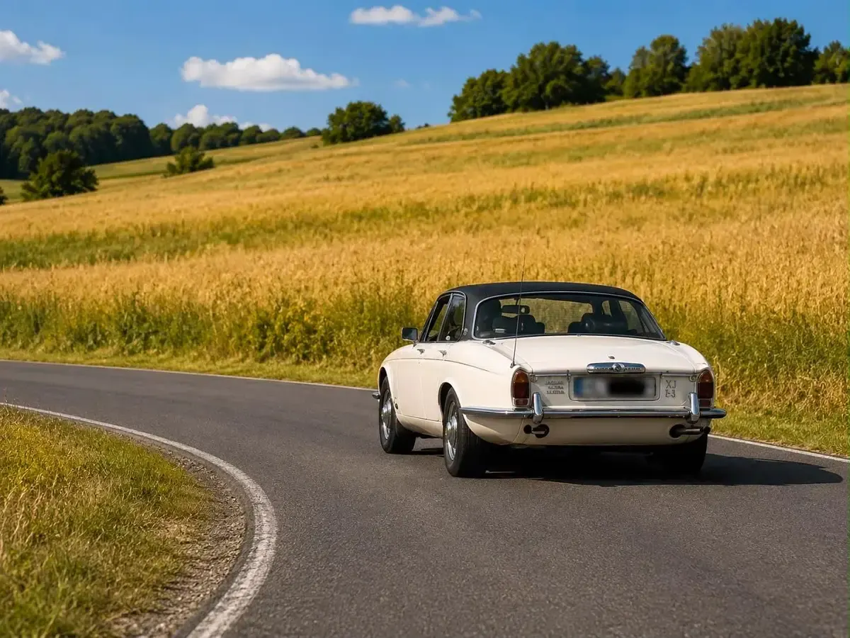 Gebraucht Jaguar XJ12 286 PS (210 kW) 1977 Weiß Limousine