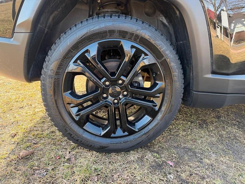 Gebraucht Jeep Compass Night Eagle 214 PS (157 kW) 2022 Schwarz SUV