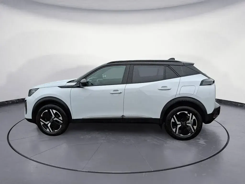Second-hand Peugeot 2008 GT 131 CP (96 kW) 2024 Alb SUV