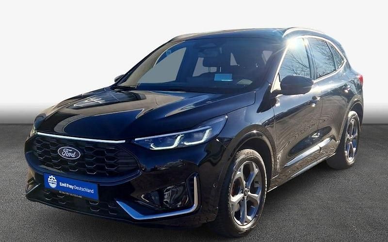 Gebraucht Ford Kuga ST-Line X 186 PS (136 kW) 2024 Schwarz SUV