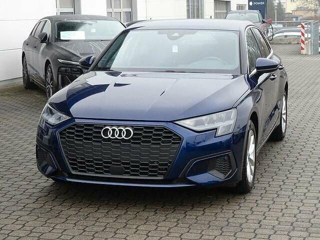 Usata Audi A3 150 CV (110 kW) 2024 Blu Berlina