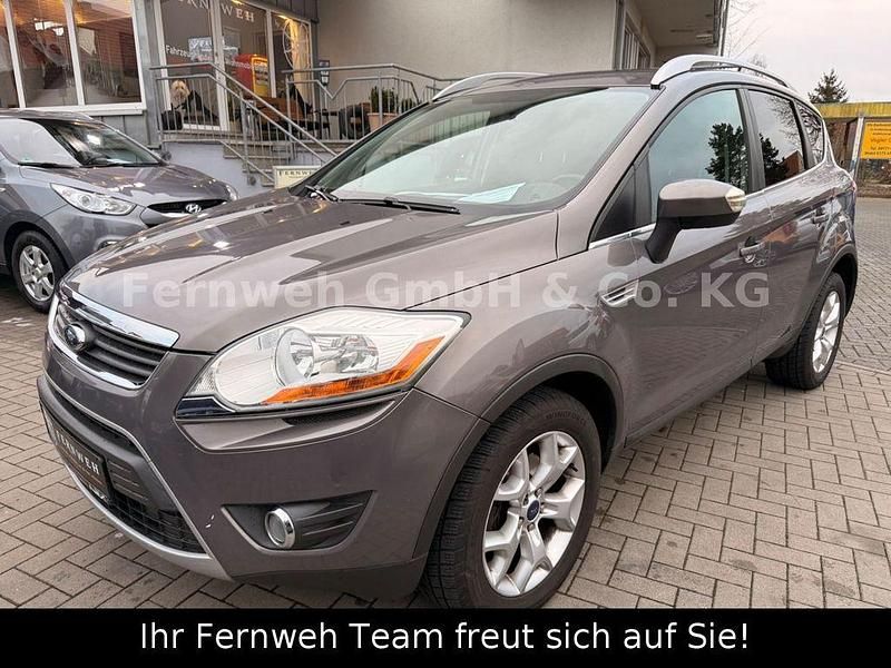 Braun Gebraucht 2012 Ford Kuga Champions Edition SUV | 10.999 € (Etwas zu teuer) - Bild 1/4