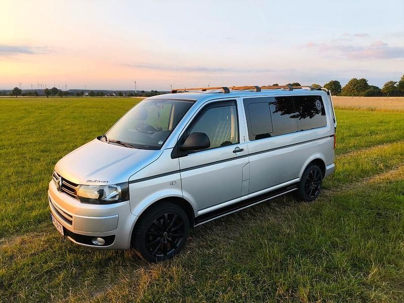 Usata VW T5 140 CV (102 kW) 2009 Nero Furgone