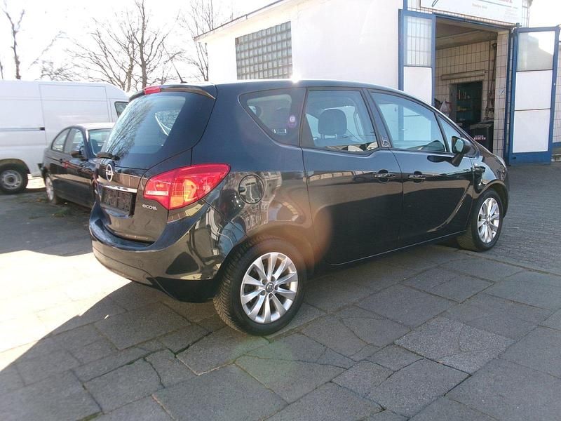 Gebraucht Opel Meriva Active 120 PS (88 kW) 2013 Schwarz Van / Kleinbus