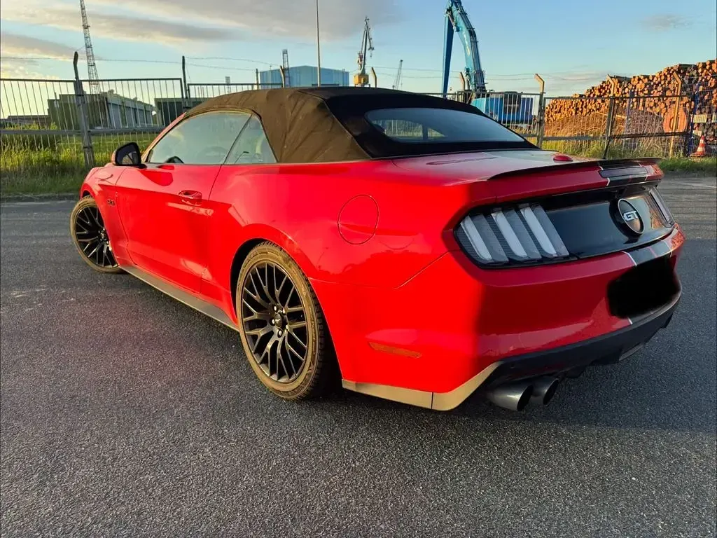 Gebraucht Ford Mustang GT 485 PS (356 kW) 2016 Rot Cabrio