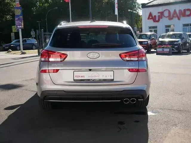 Neu Hyundai i30 N Line 150 PS (110 kW) 2026 Silber Kombi