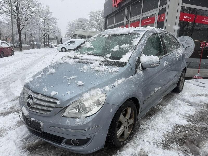Gebraucht Mercedes B200 136 PS (100 kW) 2005 Blau Van / Kleinbus