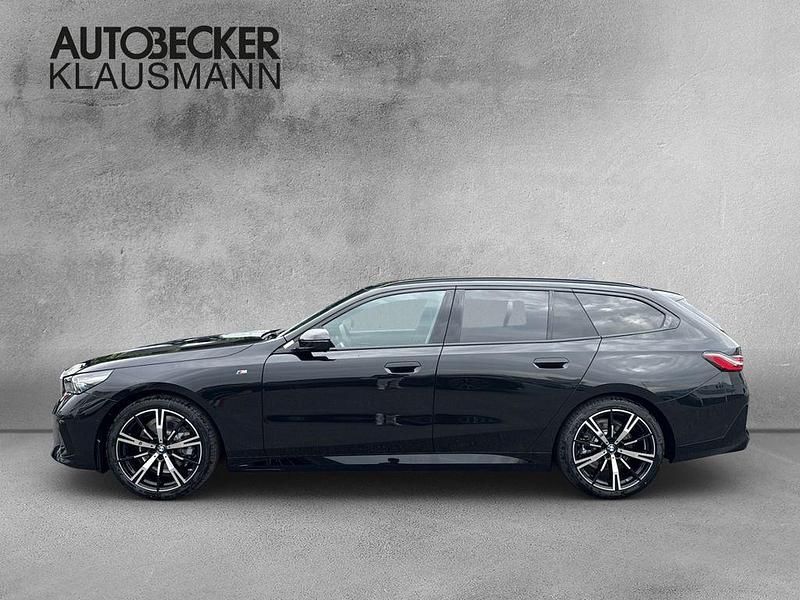Gebraucht BMW 520 M Sport 190 PS (139 kW) 2024 Schwarz Limousine