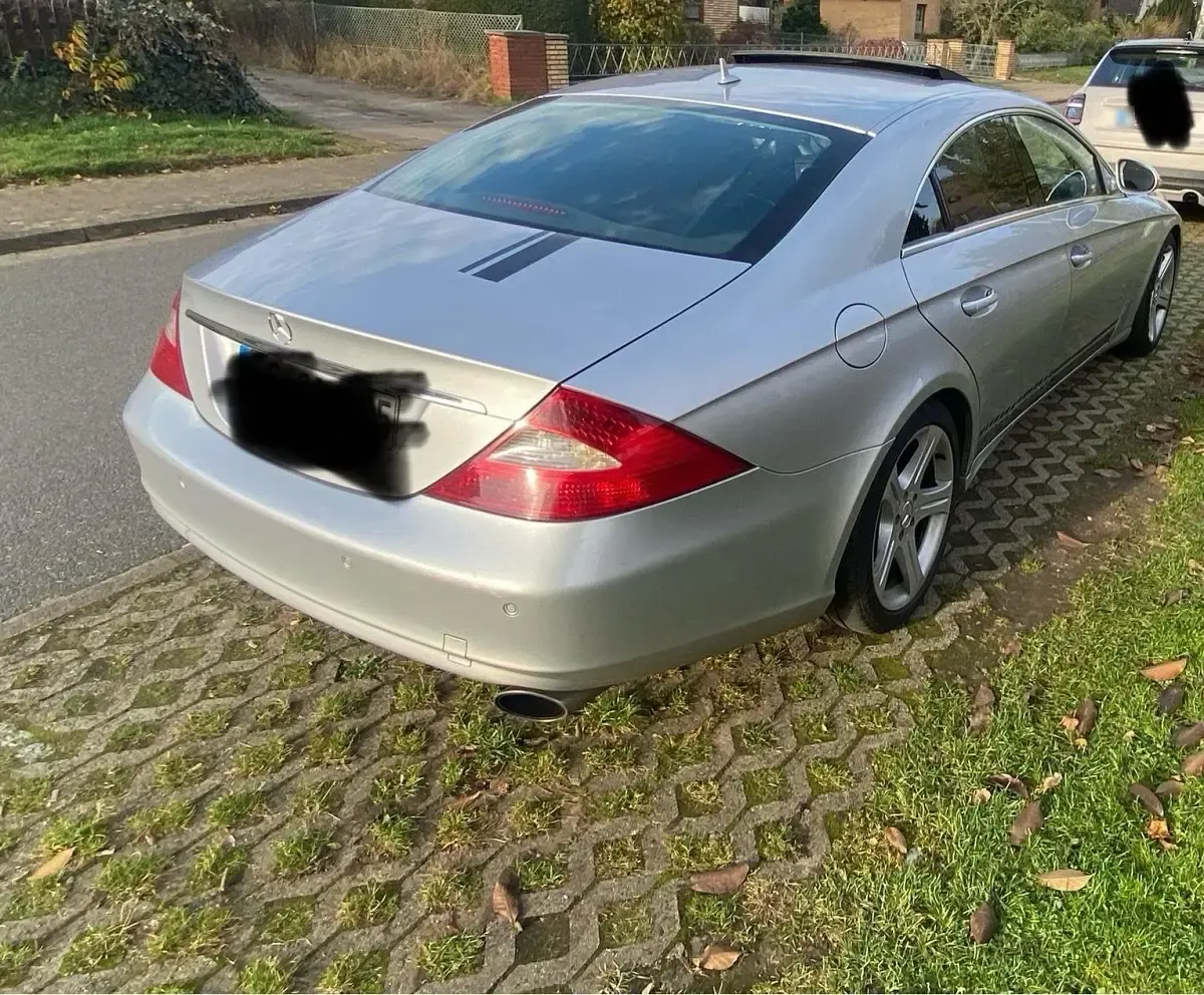Gebraucht Mercedes CLS320 224 PS (164 kW) 2007 Grau Limousine