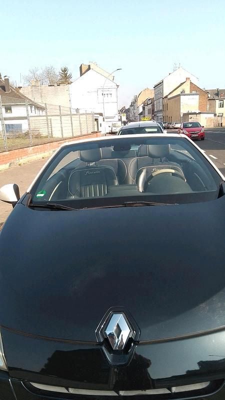 Gebraucht Renault Mégane Cabriolet 132 PS (97 kW) 2014 Schwarz Cabrio