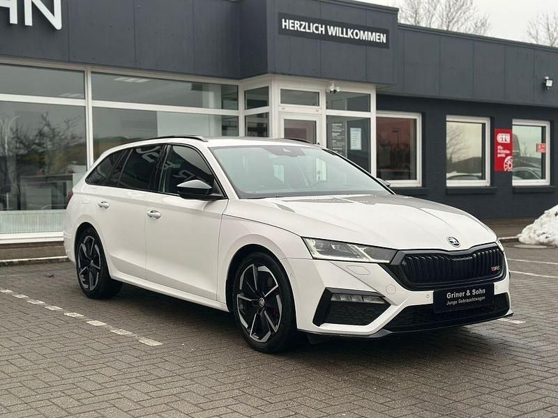 Gebraucht Skoda Octavia RS 200 PS (147 kW) 2022 Weiß Limousine