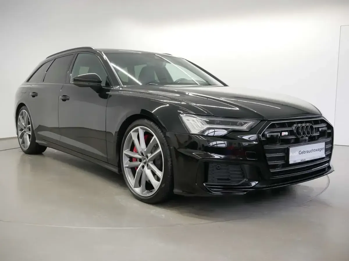 Gebraucht Audi S6 Sport 350 PS (257 kW) 2019 Mythosschwarz metallic Kombi