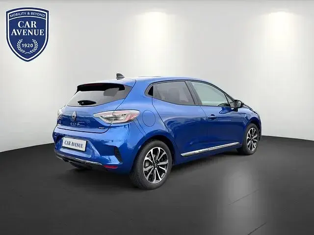 Second-hand Renault Clio V Techno 158 CP (116 kW) 2024 Albastru Berlinǎ